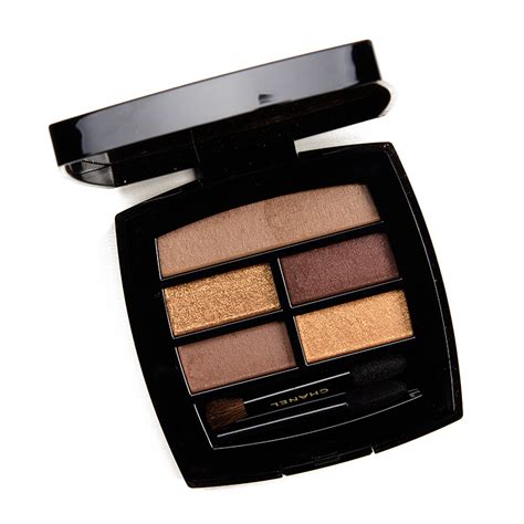 chanel palette essentielle beige claire|Chanel eyeshadow palette deep.